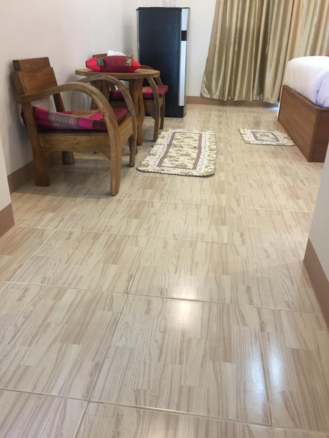 Maesot Siri Hotell Mae Sot Exteriör bild